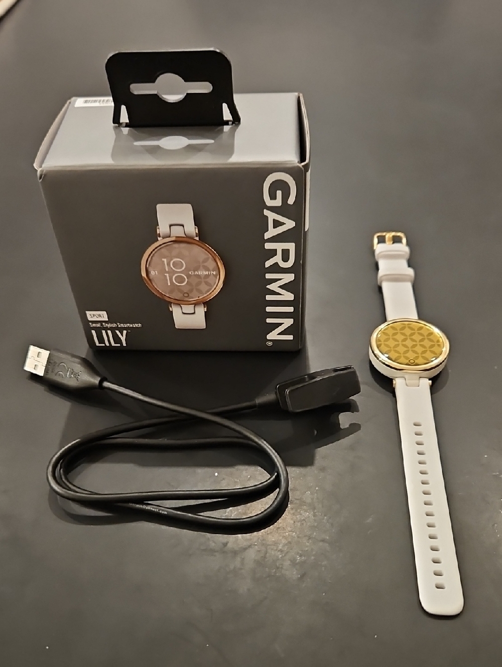 Garmin Lily Smartwatch - White Band with Gold Face